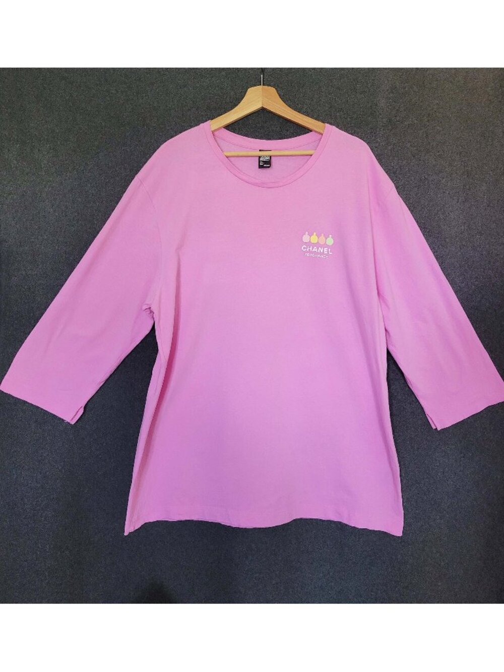 Chanel Fragrances Pink Graphic 3/4 Sleeve Pullover Top 3XL
